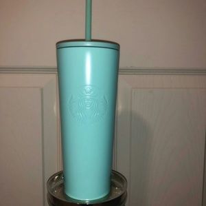 Starbuck cup